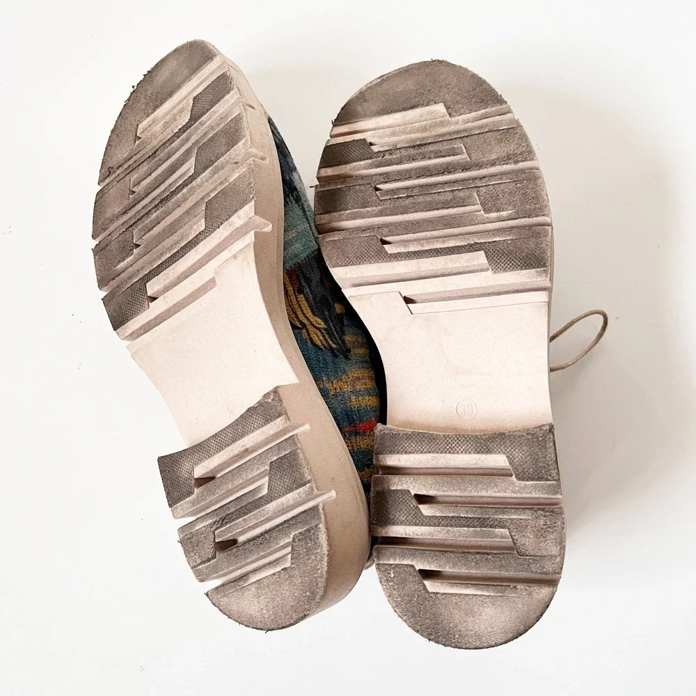 Vintage Chunky Avant Garde Artsy Tapestry Lace Up Platform Shoes Women's Size 39
